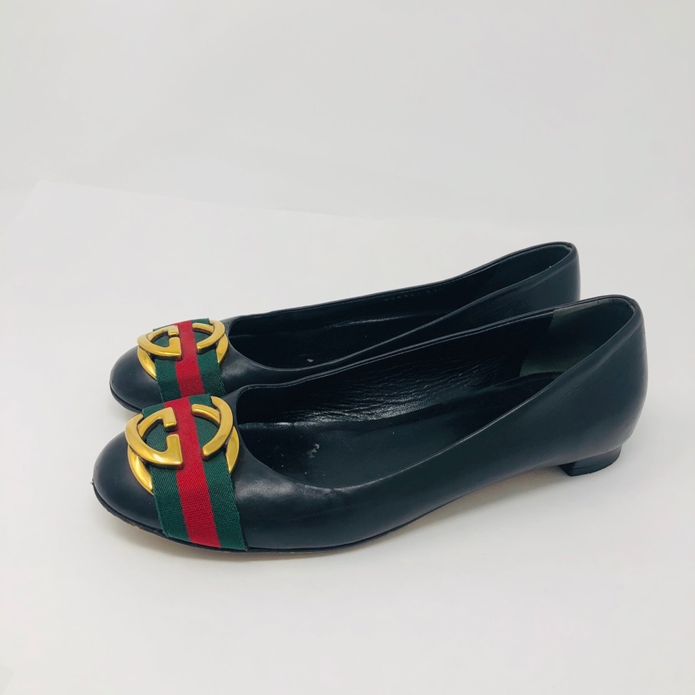 Vintage Gucci flats